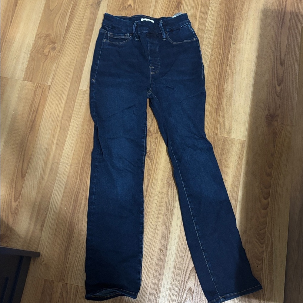 Good American power stretch pull on jeans straight leg